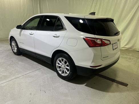 Certified 2018 Chevrolet Equinox LT FWD image 32