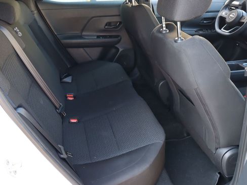 Used 2025 Nissan Kicks S AWD/4WD image 16