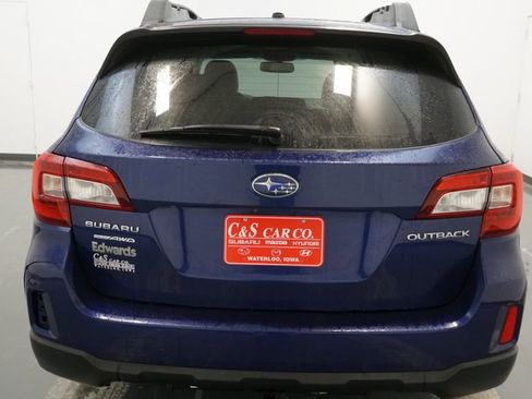 Used 2015 Subaru Outback 2.5i Limited image 8