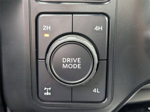 Used 2023 Ford F350 Lariat w/ Lariat Ultimate Package image 27