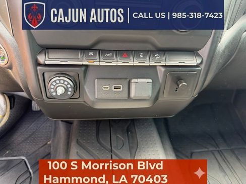 Used 2019 Chevrolet Silverado 1500 LT Trail Boss AWD/4WD image 22