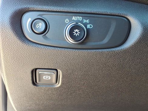 Used 2020 Chevrolet Blazer RS image 28