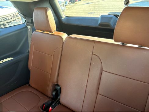 Used 2020 Chevrolet Traverse High Country image 28
