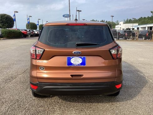 Used 2017 Ford Escape S image 8