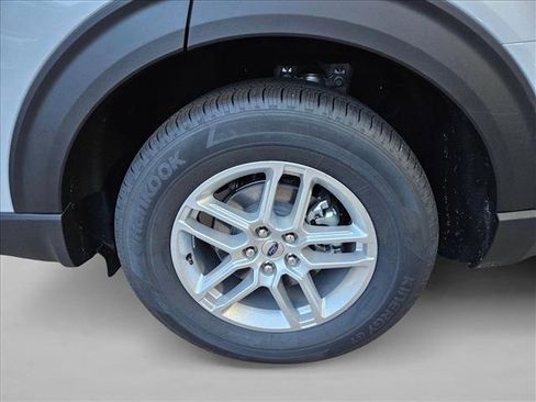 New 2026 Ford Explorer Active image 10