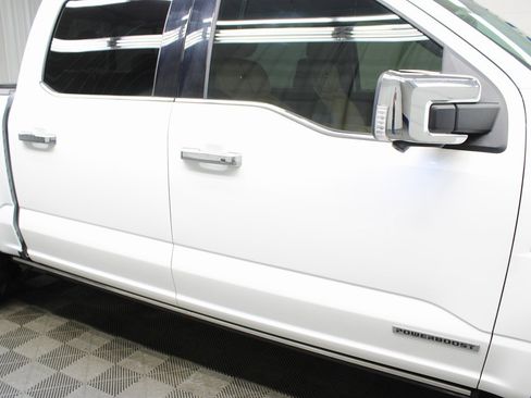 Used 2022 Ford F150 Platinum image 39