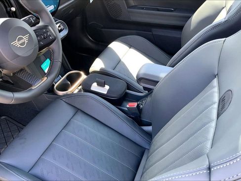 New 2026 MINI Cooper S image 7