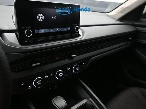 Used 2024 Honda Accord EX image 11