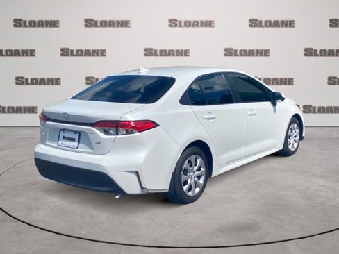 Used 2025 Toyota Corolla LE FWD image 5