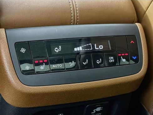 Used 2023 Nissan Pathfinder Platinum AWD/4WD image 26