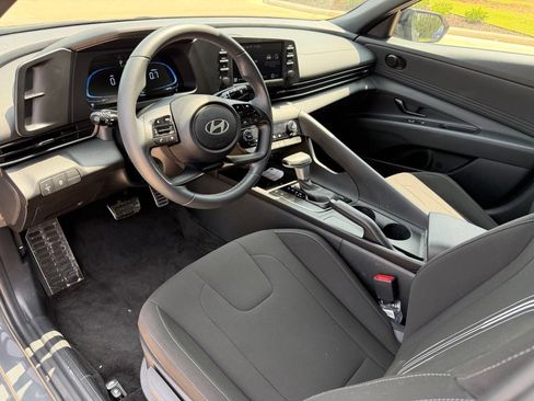 Certified 2026 Hyundai Elantra Sport FWD image 12