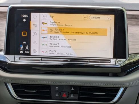 Certified 2025 Volkswagen Atlas SEL Premium R-Line image 20