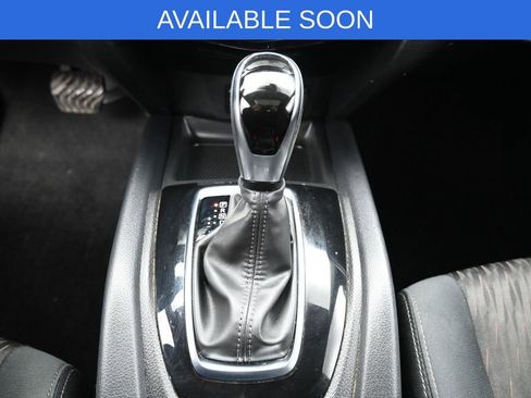 Used 2019 Nissan Rogue SV w/ Premium Package AWD/4WD image 20