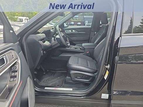 Used 2025 Ford Explorer ST-Line AWD/4WD image 7