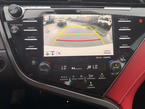 Used 2019 Toyota Camry XSE w/ Navigation Package FWD image 20