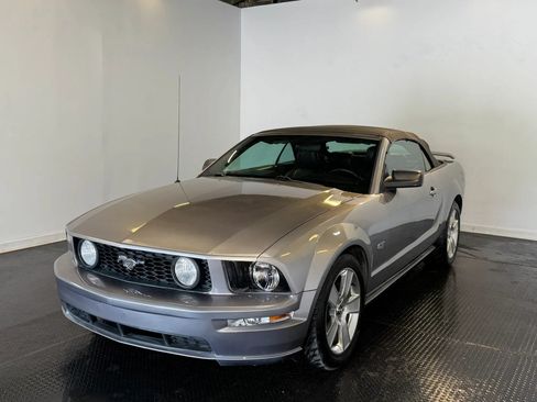 Used 2006 Ford Mustang GT Premium RWD image 7