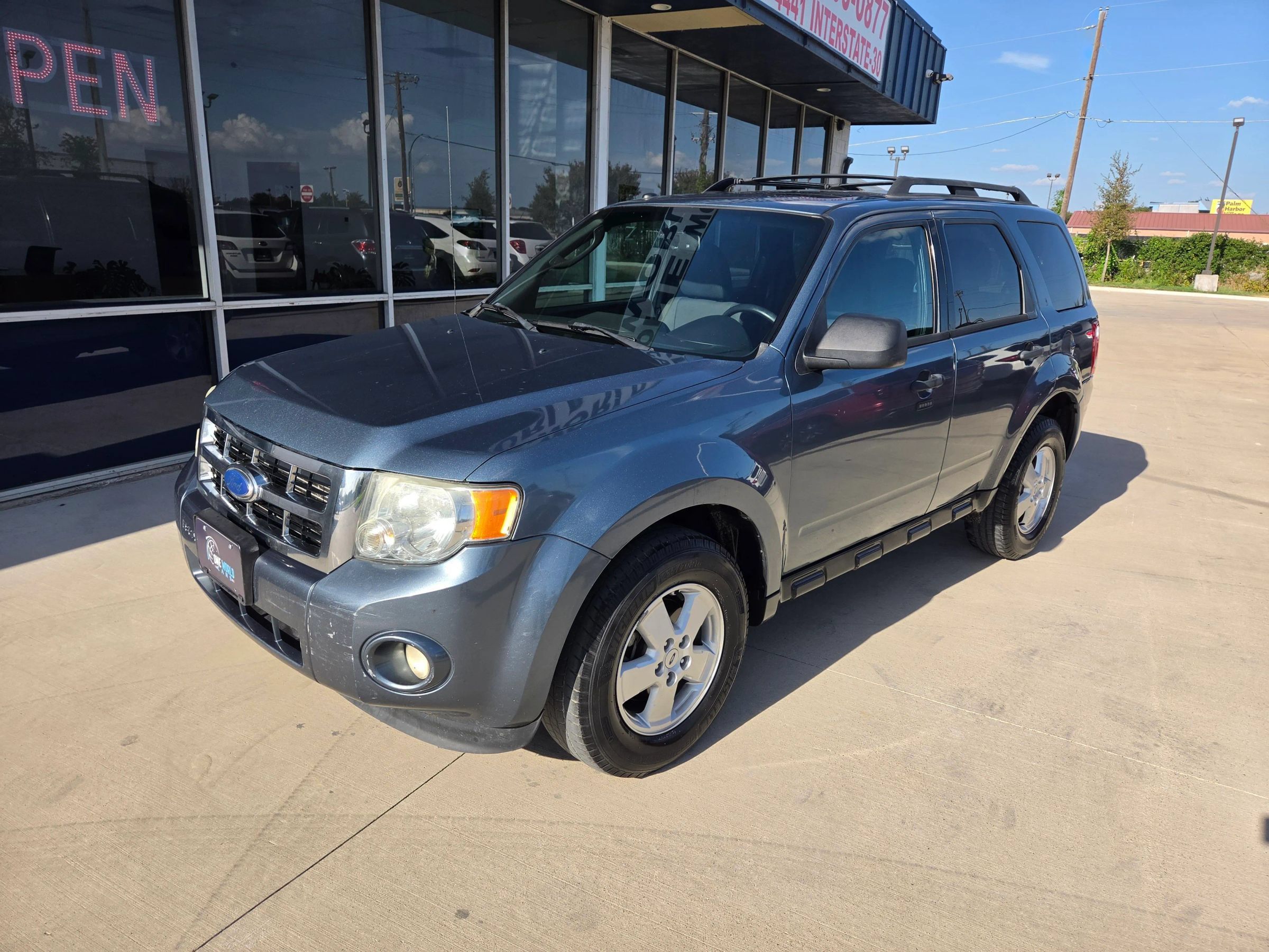 Used 2011 Ford Escape XLT w/ 202A Rapid Spec Order Code FWD image 8