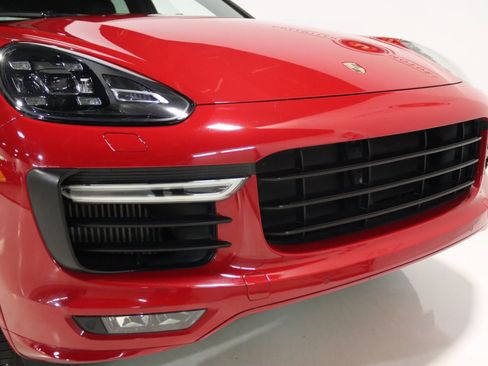Used 2016 Porsche Cayenne GTS AWD/4WD image 26