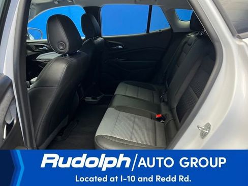 Used 2025 Chevrolet Trax LT image 26