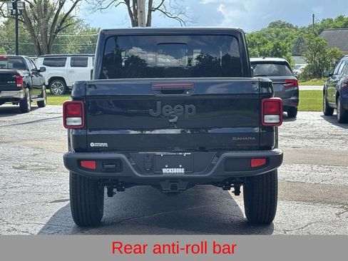 New 2026 Jeep Gladiator Sport AWD/4WD image 30