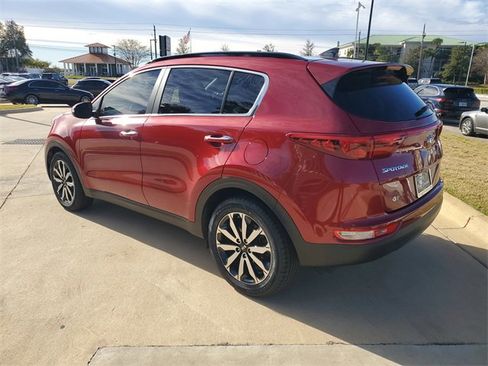 Used 2019 Kia Sportage EX w/ Option Group 040 image 3
