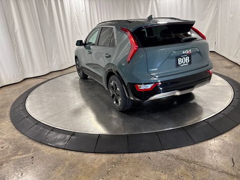 New 2026 Kia Niro Wind FWD image 7