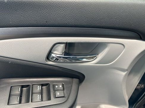 Used 2018 Honda Pilot EX-L image 9