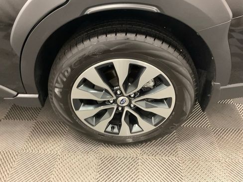 Used 2024 Subaru Outback Touring XT AWD/4WD image 7