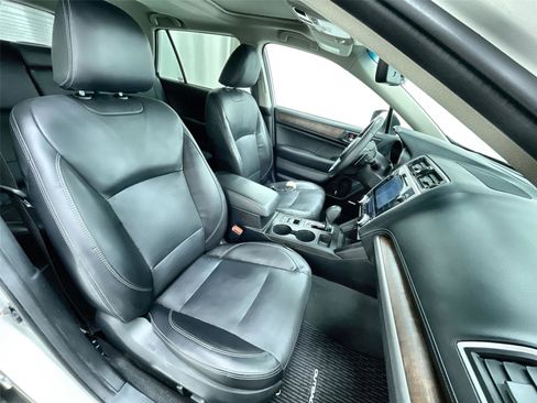 Used 2018 Subaru Outback 2.5i Limited image 29