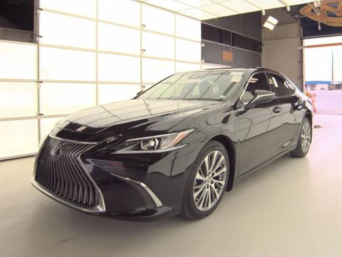 Used 2019 Lexus ES 300h w/ Premium Package FWD image 1
