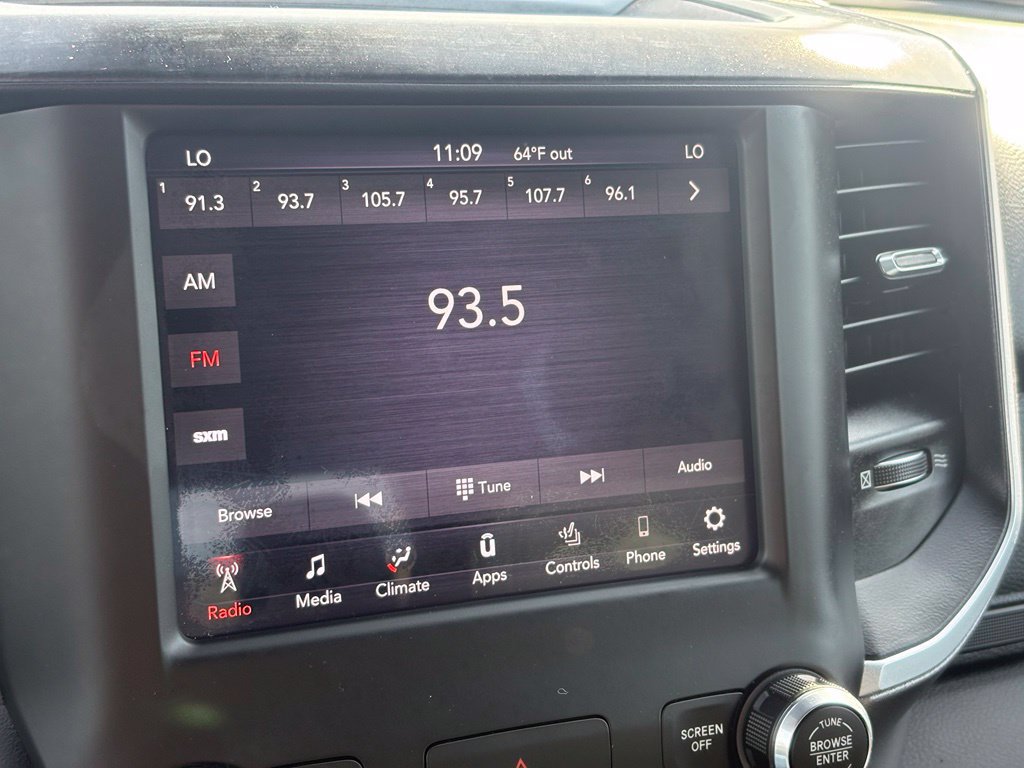 Used 2020 RAM 1500 Big Horn AWD/4WD image 30