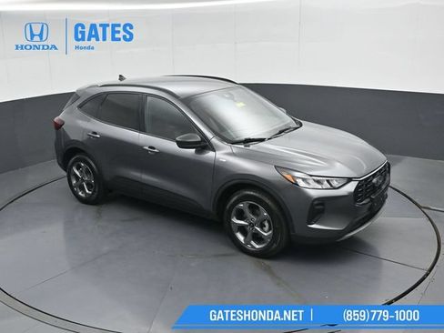 Used 2025 Ford Escape ST-Line AWD/4WD image 47