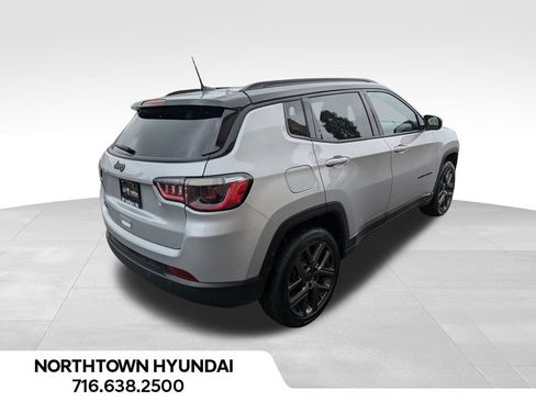 Used 2026 Jeep Compass Limited AWD/4WD image 13