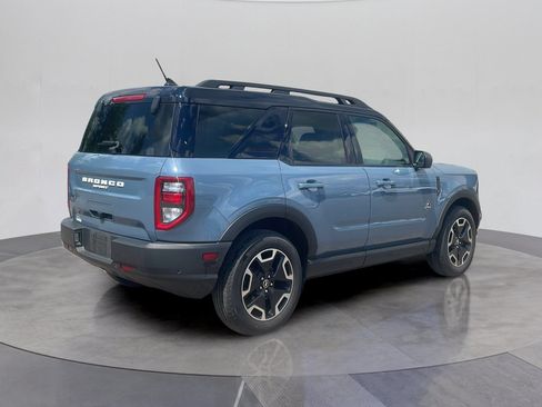 Used 2024 Ford Bronco Sport Outer Banks w/ Tech Package AWD/4WD image 6