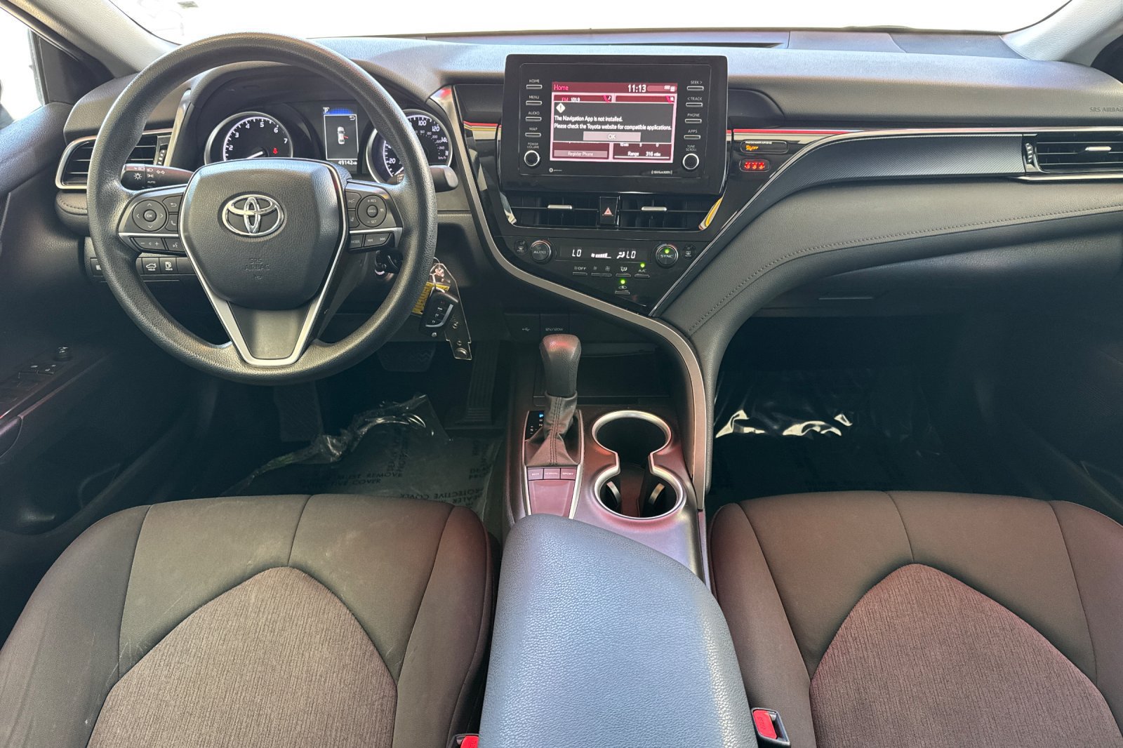 Used 2022 Toyota Camry LE w/ Carpet Mat Package (TMS) FWD image 17