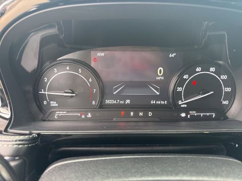 Used 2022 Lincoln Corsair AWD w/ Equipment Group 101A image 22