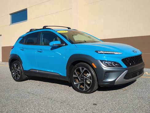 Certified 2022 Hyundai Kona Limited image 2