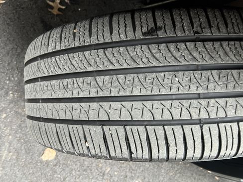 Used 2024 Volkswagen Tiguan SEL R-Line image 12