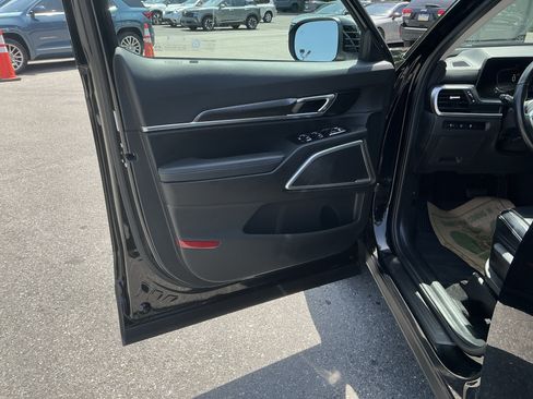 Certified 2024 Kia Telluride LX AWD/4WD image 13