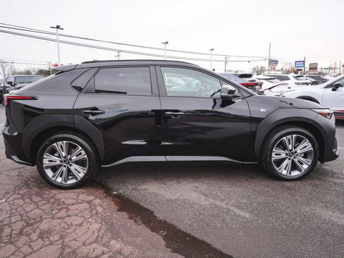 Used 2024 Subaru Solterra Limited w/ Limited Package image 4