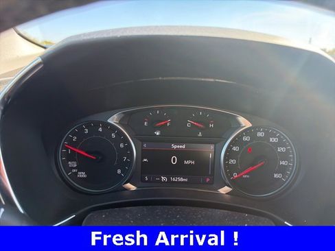 Used 2023 Chevrolet Equinox LT image 4