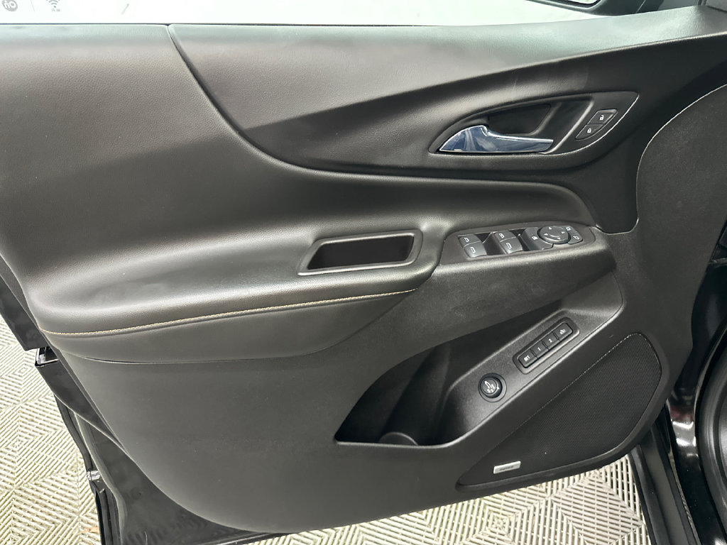 Used 2021 Chevrolet Equinox Premier FWD image 11