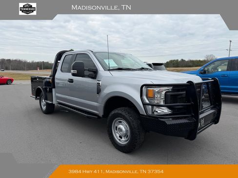 Used 2022 Ford F250 XL w/ Power Equipment Group image 1