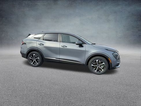 Used 2025 Kia Sportage EX image 26