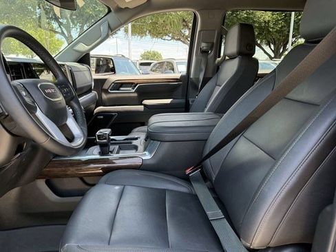 Used 2026 GMC Sierra 1500 Elevation w/ Elevation Premium Package RWD image 22