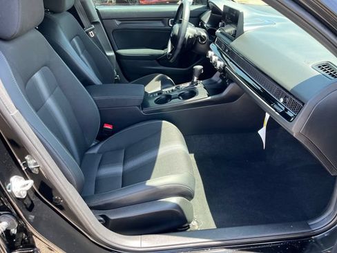 Used 2024 Honda Civic Sport image 15