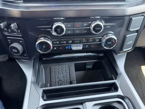 New 2026 Ford F250 Lariat w/ Lariat Premium Package AWD/4WD image 29