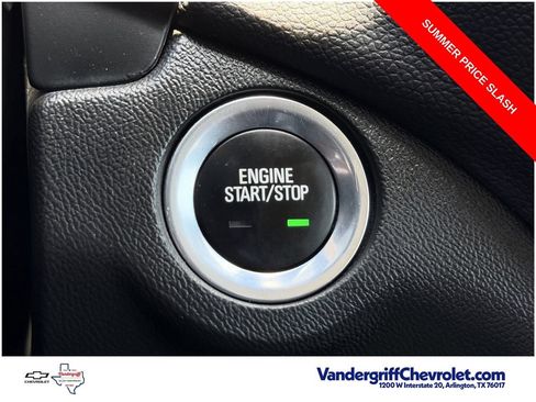 Used 2022 Chevrolet Equinox LT FWD image 19