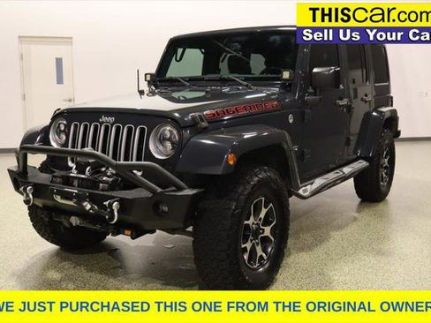 Used 2016 Jeep Wrangler Unlimited Sahara w/ Connectivity Group image 3