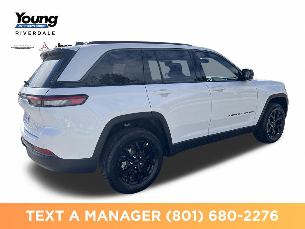 New 2026 Jeep Grand Cherokee Altitude AWD/4WD image 5